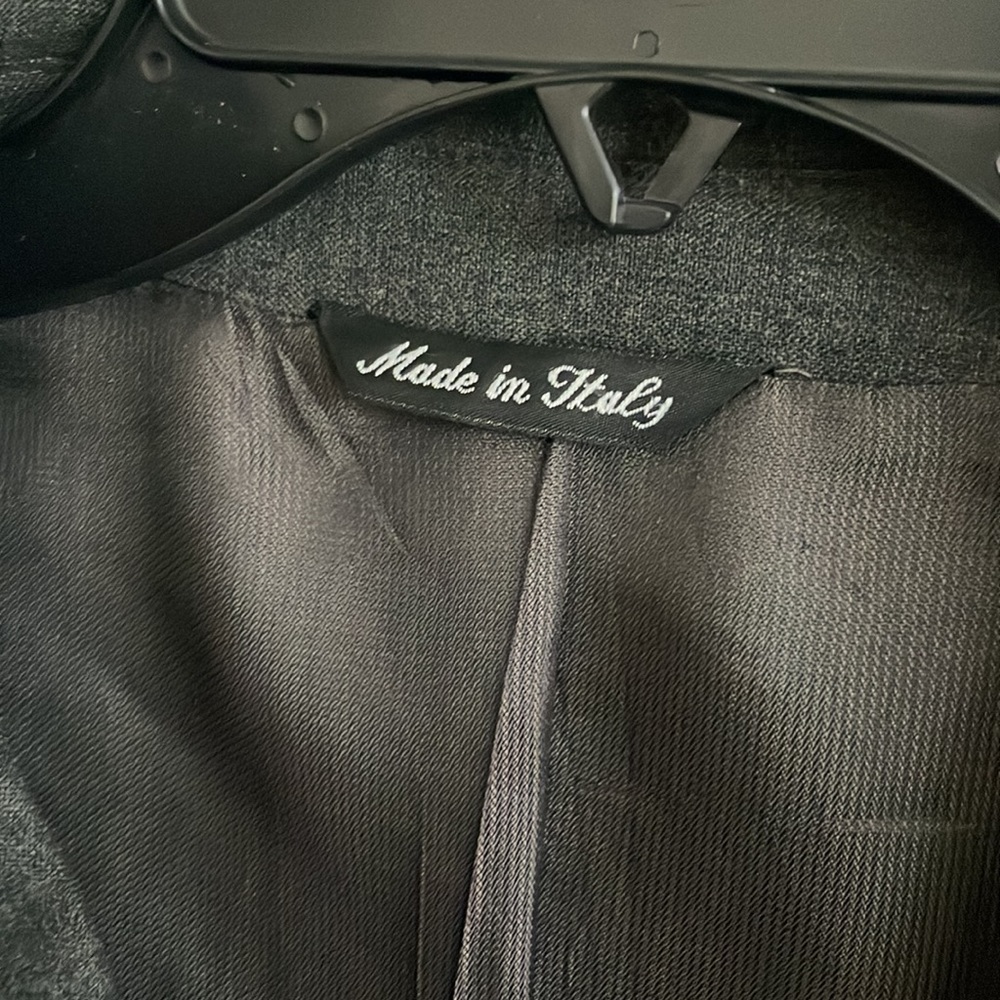 Blazer - Picture 3 of 4